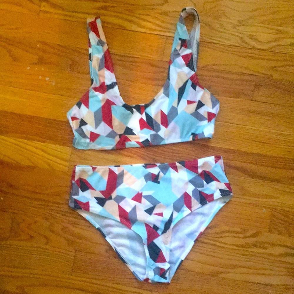 Never worn geometric high waisted bathing suit